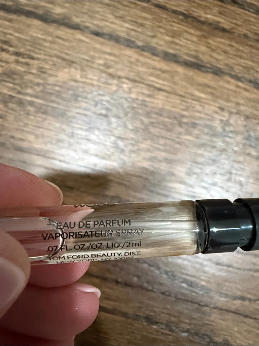 Tom Ford Oud Wood Sample Spray - Black Cap, Clear Liquid